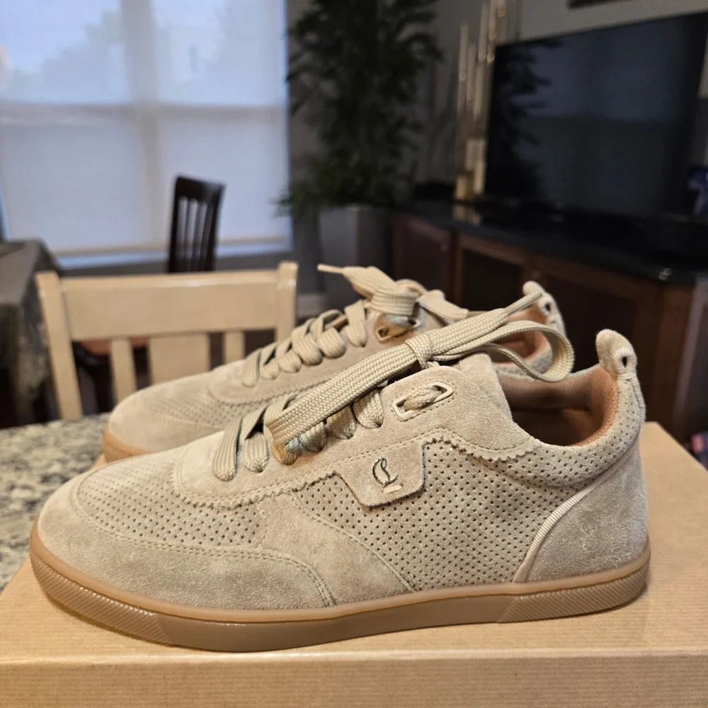 NEW Christian Louboutin Light Beige Suede Tutti Rui Sneakers Size 37.5
